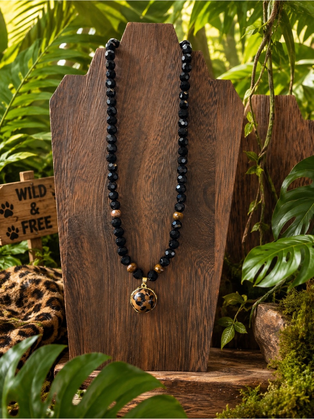 Black Beaded Necklace with Leopard Pendant